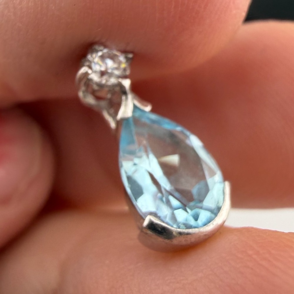 Small Blue Topaz Pear Teardrop 925 Sterling Silver Pendant